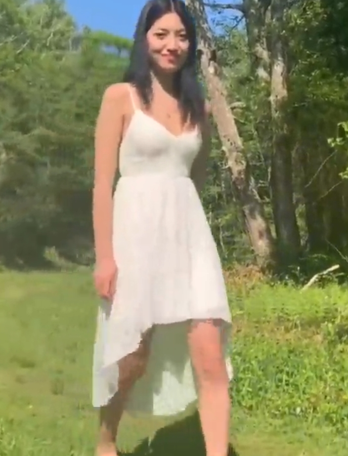 小莉莉安娜热舞合集17部1.2G推特展示