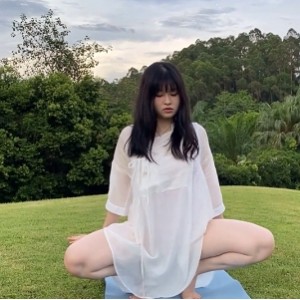 周奕亲性感闪现瑜伽合集20V4.82G