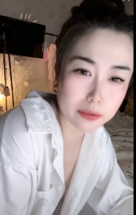 快手ihgdvvh闪现合集1.4G太顶了