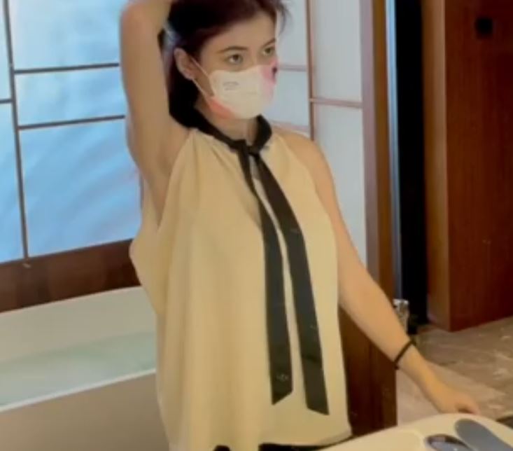 小二先生r小姐绝密拍摄合集16部23.8G身材太诱人