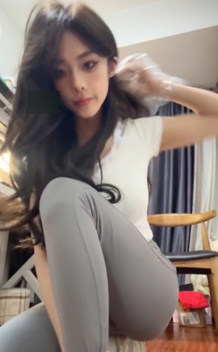 极紧致套路直播小柔瑜伽裤合集30v11.48G太撩人了