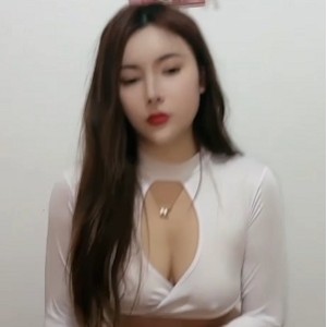 御姐胁迫同事发生关系1V646M网盘展示太会玩了